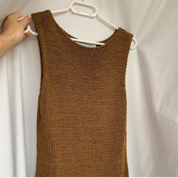 Crochet Sleeveless Brown Top - Picture 2 of 7